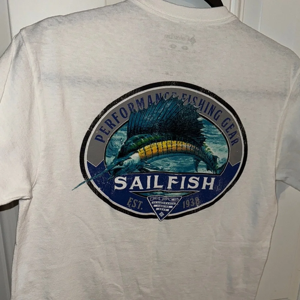 Columbia PFG- NWOT Men’s White Sailfish Graphic T-Shirt Size Small
